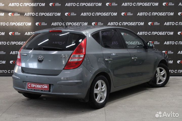 Hyundai i30 1.6 AT, 2010, 110 000 км