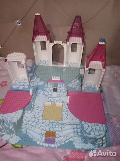 Игрушка Замок лего