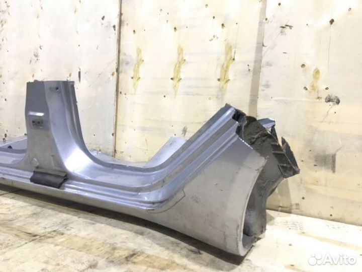 Порог левый Mitsubishi Colt Plus Z23W 4A91 2006