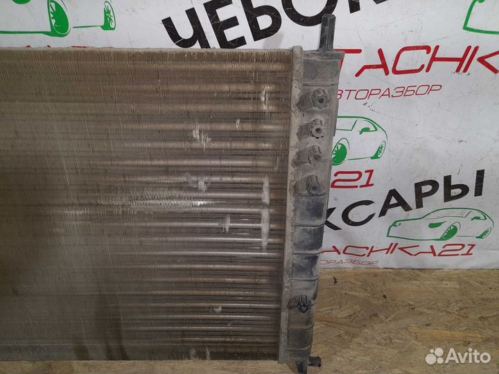 Радиатор охлаждения Fiat Albea (2005-2012)