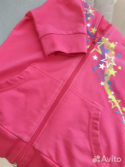 Спортивная кофта с капюшоном 134 см