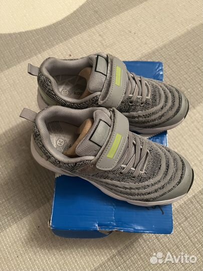 Кроссовки Kapika