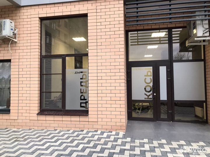 Тонировка окон, балконов, витрин, офисов пленкой