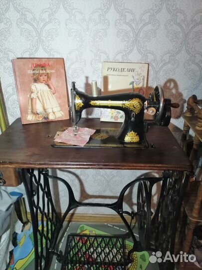 Швейная машина