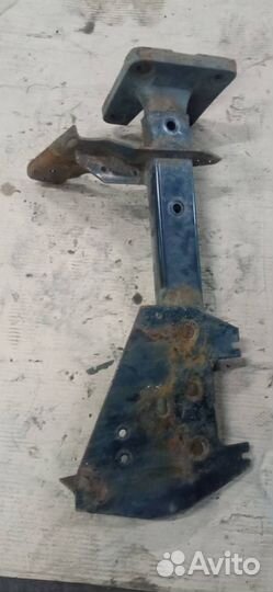 Кронштейн (крепление) DAF XF 105 2008