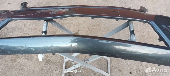 Бампер передний mercedes benz c-класс