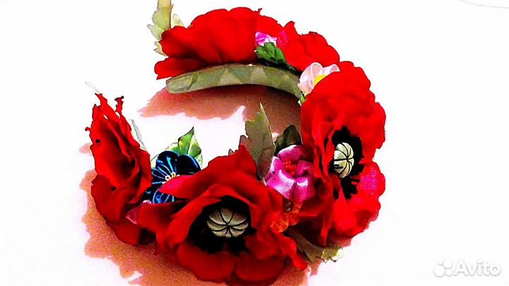 Тематические аксессуары для волос