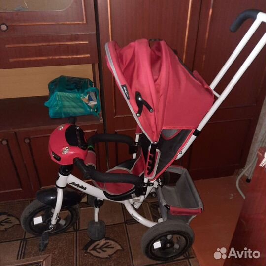 Трехколесный велосипед