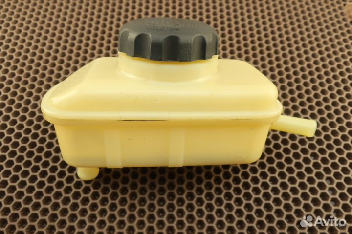 Бачок гур Daewoo Matiz