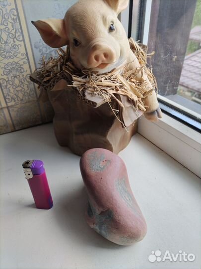 Камень красивый