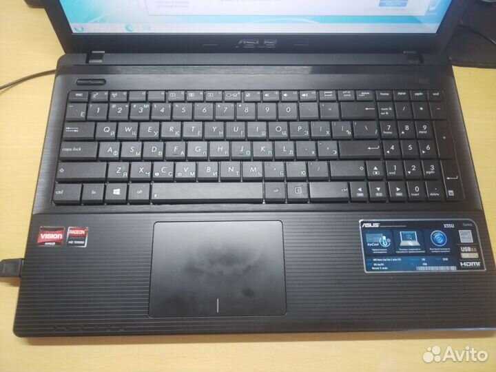 Ноутбук asus x55u