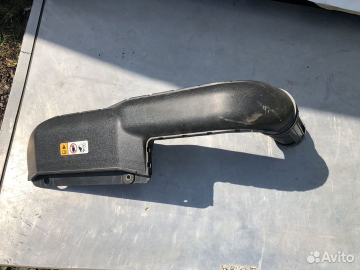 Воздухозаборник Hyundai i40 ай40