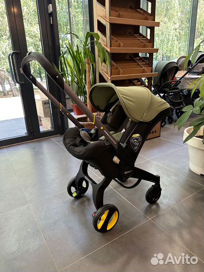 Автокресло - коляска группы 0+Donna