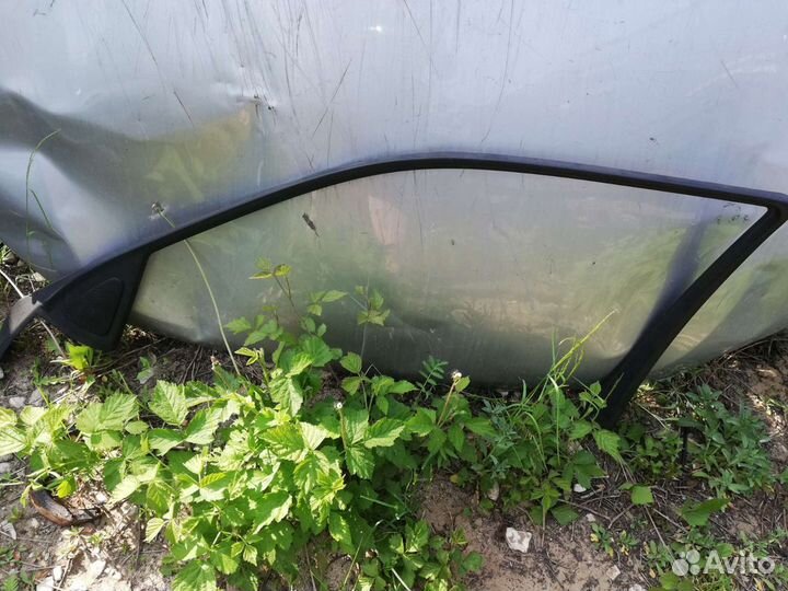 Накладка двери Мерседес W210