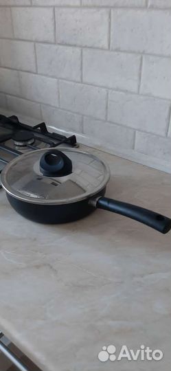 Сковорода - сотейник tefal новая с крышкой