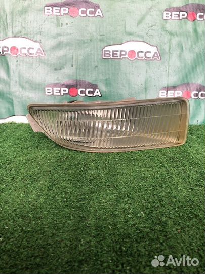 Фара противотуманная правая Toyota Mark Ii Wagon