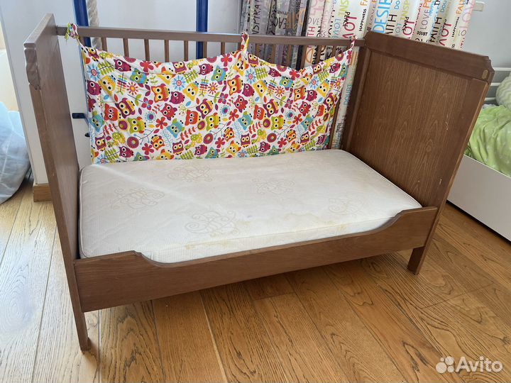 Детская кровать с матрсом и бортиком бу
