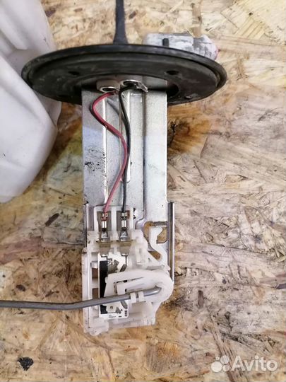 Бензонасос Lexus IS250 2