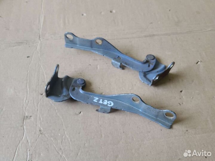 Петля капота Hyundai Getz 2002-2010 г
