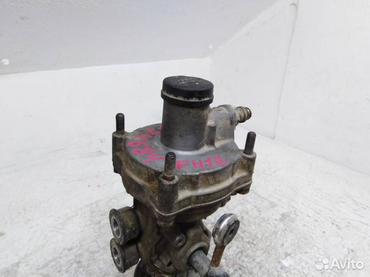 Распределитель тормозных усилий