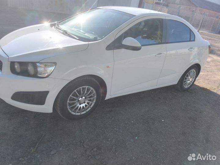 Chevrolet Aveo 1.6 AT, 2012, 144 975 км