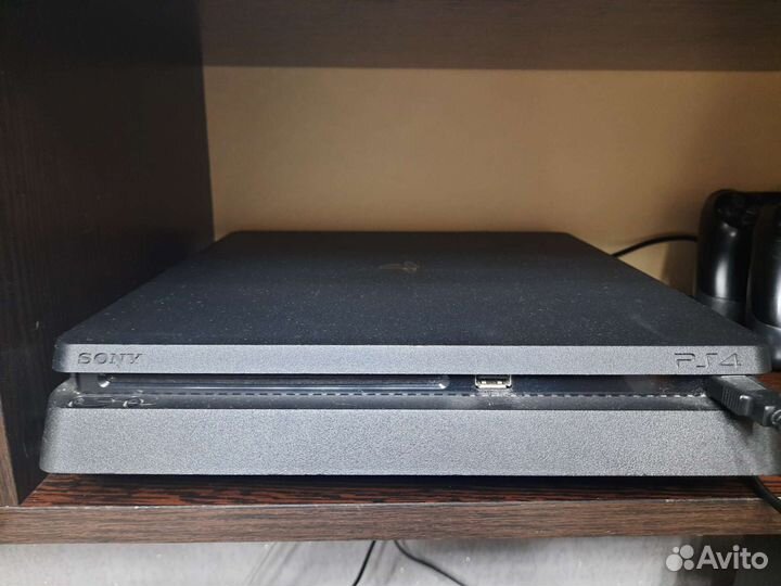 Sony playstation 4 slim 1tb с играми