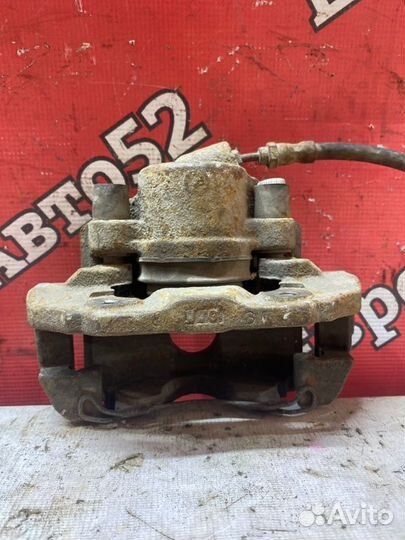 Суппорт тормозной передний правый Ford Fusion 1.4