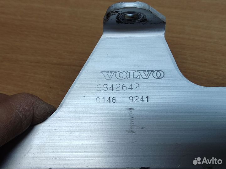 Топливная рампа, Volvo 960