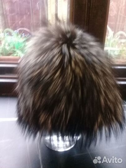 Шапка из чернобурки женская