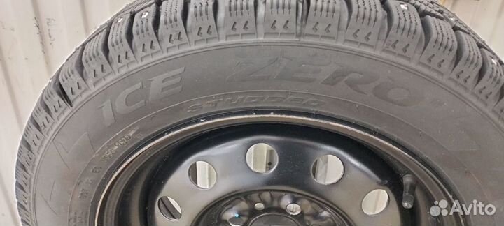 Pirelli ice zero 175 65 r14 в сборе на дисках