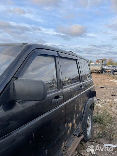 Стекло двери,боковые стекла УАЗ Патриот