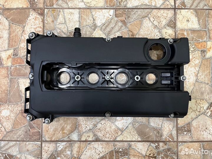 Клапанная крышка Chevrolet Aveo T250