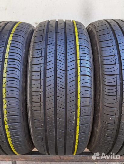 Kumho Solus TA31 215/55 R17 94V