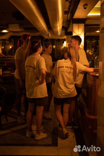 Помощник официанта/ раннер/ хелпер/ подработка