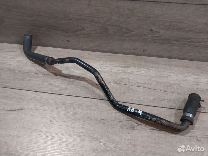 Трубка охлаждения Audi A6 C5 2.4