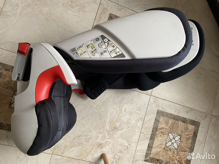 Детское автокресло Britax Romer Kidfix XP