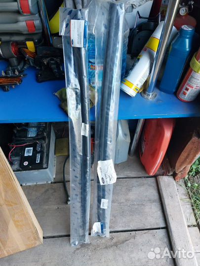 Уплотнители стекла двери Ford c-max,kuga