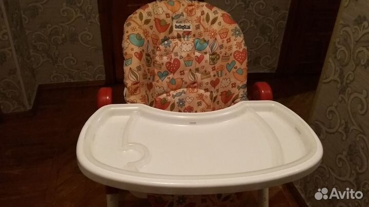 Детский стульчик для кормления