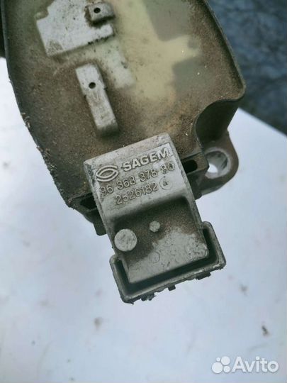 Катушка зажигания Пежо 307 206 Ситроен С4 1,6