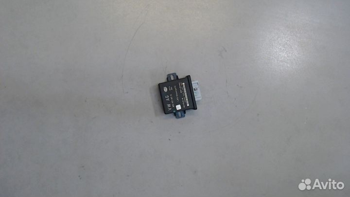 Блок управления светом Audi Q7, 2011