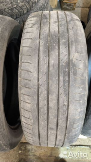 Bridgestone Alenza 001 235/55 R19 101V