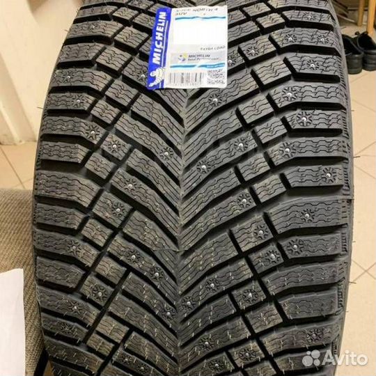Michelin X-Ice North 4 265/40 R20 104H