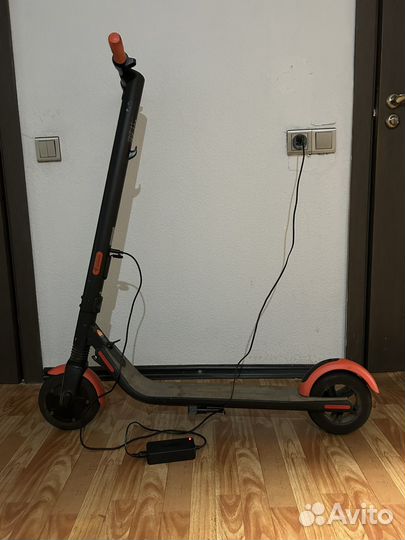 Электросамокат Ninebot KickScooter ES1L