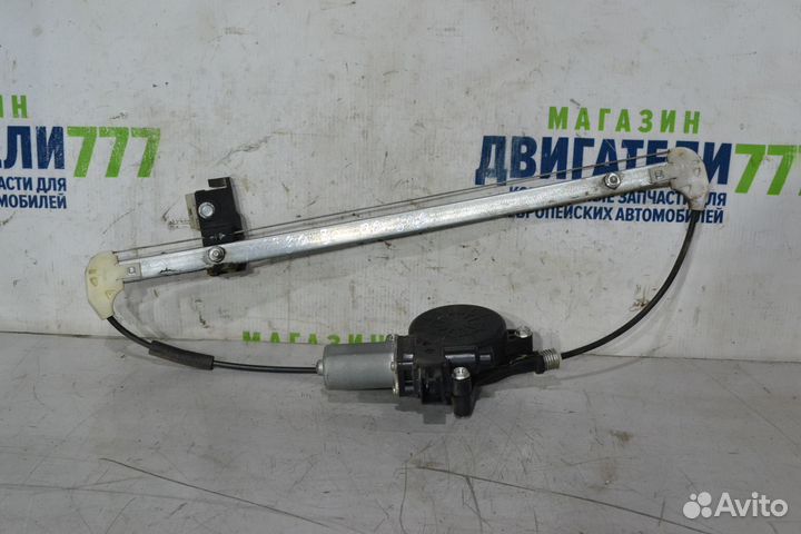 Стеклоподъемник задний правый Мазда Mazda 3 BL