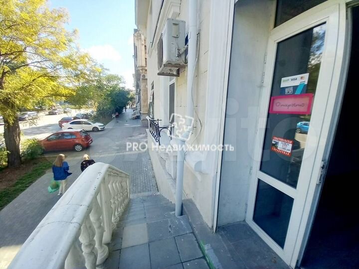 Сдам торговое помещение, 72 м²