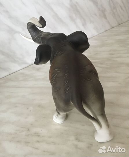 Статуэтка Слон royal DUX роял дукс Чехословакия