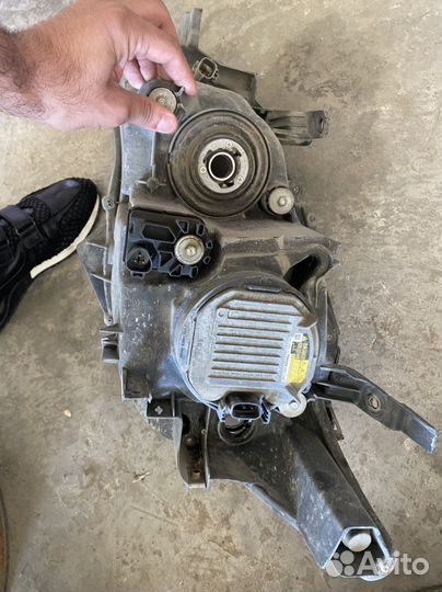 Фары на toyota camry 55