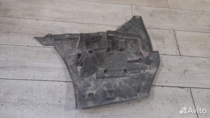 Кронштейн бампера задний правый Bmw 5 F 10 С 2009