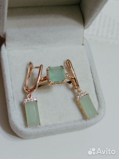 Серьги и кольцо с хризопразом покрытие золото