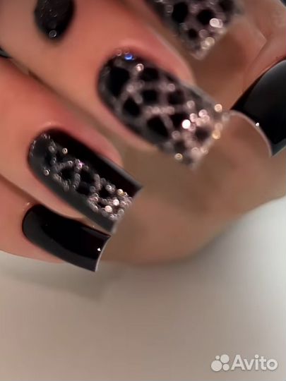 Наращивание ногтей на дому